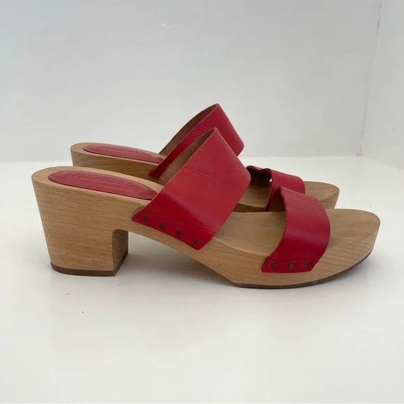 Red Leather Women's Sandals - Picture 13 of 13